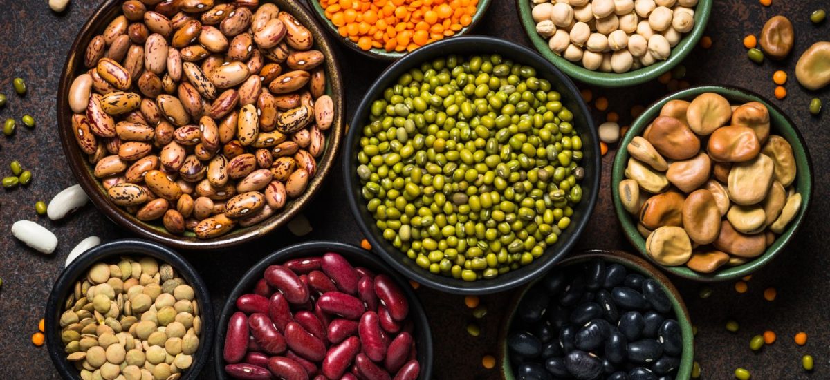 Legumes,,Lentils,,Chikpea,And,Beans,Assortment,In,Different,Bowls,On